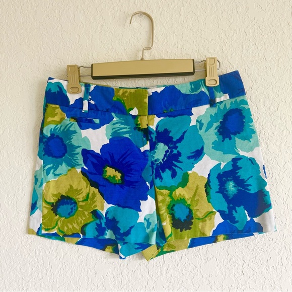 LOFT Pants - LOFT Floral Motif Linen Shorts